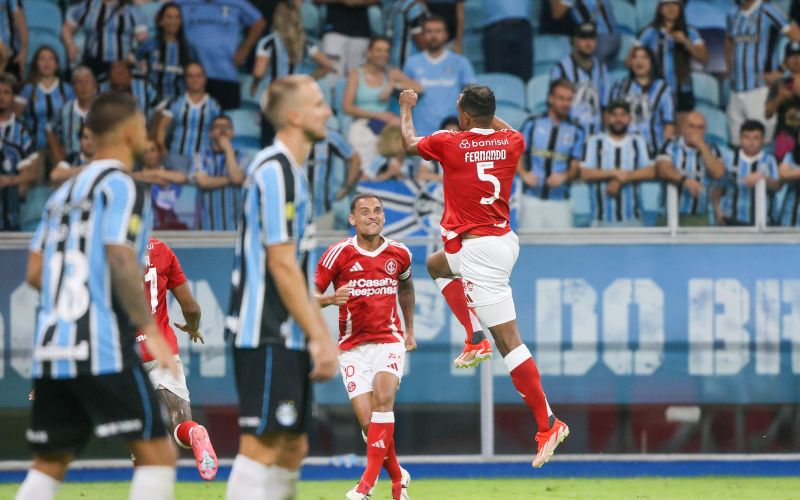 Cuộc thư hùng Gre-Nal: Căng thẳng, kịch tính và giàu cảm xúc