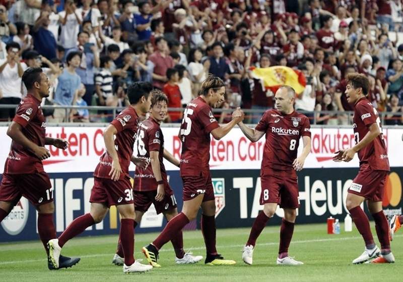 Khoảnh khắc trên sân của các cầu thủ Vissel Kobe